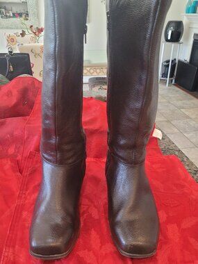 COMFORTVIEW ~PEBBLED LEATHER BOOTS~ WIDE CALF~8.5